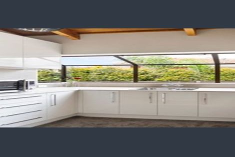 Photo of property in 2/62 Weymouth Road, Manurewa, Auckland, 2102