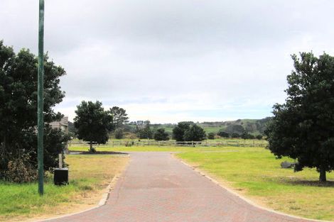 Photo of property in 9 Rita Way, Omaha, 0986