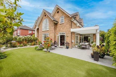 Photo of property in 135 Totara Street, Riccarton, Christchurch, 8041