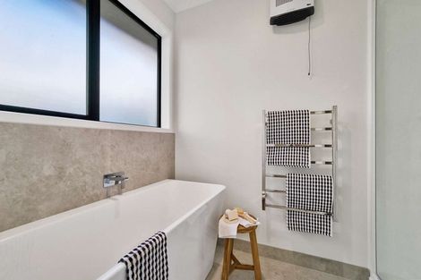 Photo of property in 12 Towhai Crescent, Owhata, Rotorua, 3010