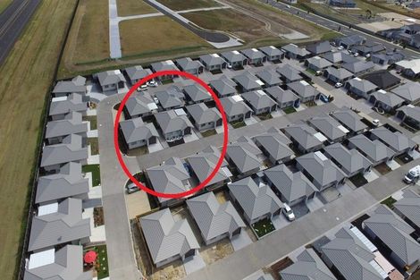 Photo of property in 12 Lance Way, Papamoa, 3118