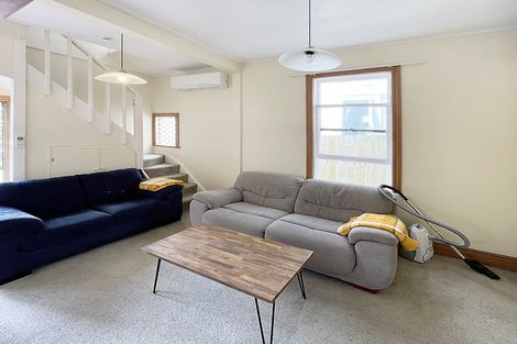 Photo of property in 127 Wallace Street, Mount Cook, Wellington, 6021