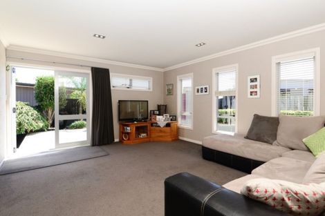 Photo of property in 62d Rototuna Road, Rototuna, Hamilton, 3210