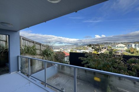 Photo of property in 52d Mandalay Terrace, Khandallah, Wellington, 6035