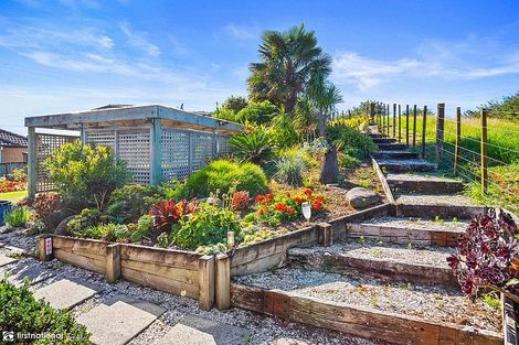 Photo of property in 39 Browns Drive, Waihi Beach, 3611