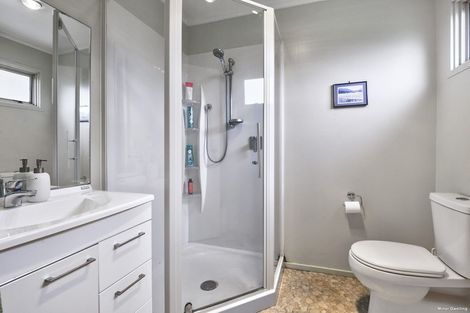 Photo of property in 136 Oraha Road, Kumeu, 0892