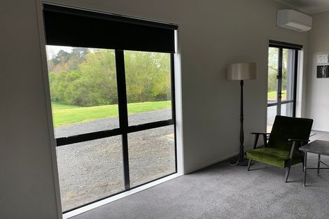 Photo of property in 247 Brookby Road, Brookby, Manurewa, 2576