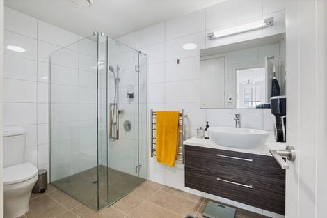 Photo of property in 38 Rewa Rewa Lane, Orewa, 0931