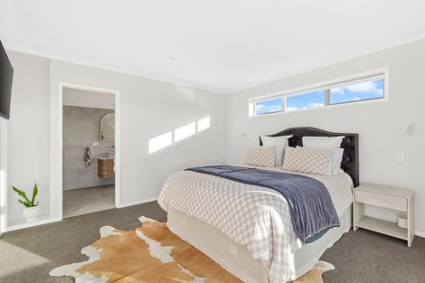 Photo of property in 49 Jarrett Terrace, Leamington, Cambridge, 3432