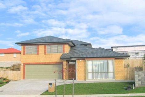 Photo of property in 22 Sapperton Drive, Henderson, Auckland, 0612