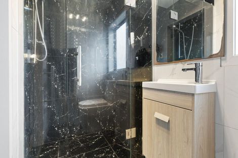 Photo of property in 87a Oxford Terrace, Epuni, Lower Hutt, 5011