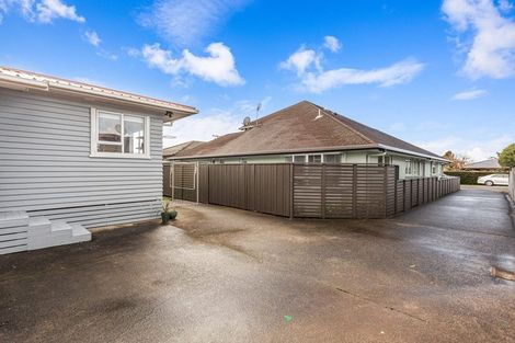 Photo of property in 24b Edward Avenue, Orewa, 0931