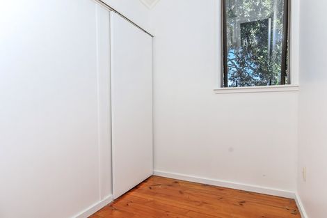 Photo of property in 2/7a Seaside Avenue, Waterview, Auckland, 1026