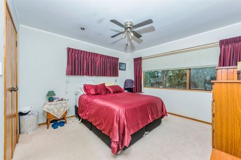 Photo of property in 9 Westpark Drive, West Harbour, Auckland, 0618