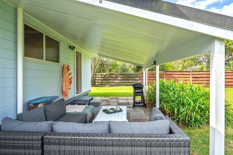 Photo of property in 116 Tutere Street, Waikanae Beach, Waikanae, 5036