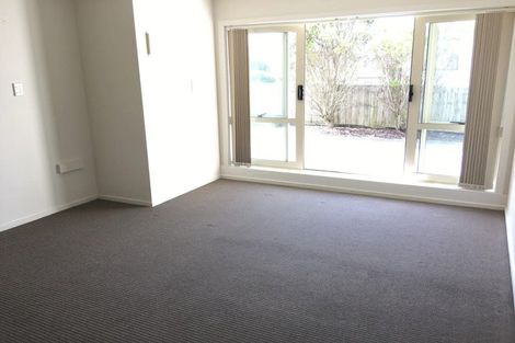 Photo of property in 76 Hugh Green Drive, Pinehill, Auckland, 0632