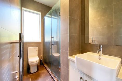 Photo of property in 33 Saint Maroun Rise, The Gardens, Auckland, 2105