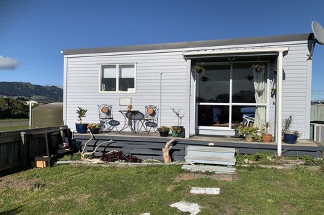 Photo of property in 63 Gawler Street, Te Horo Beach, Otaki, 5581