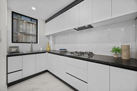 Photo of property in 17 Bremner Ridge Street, Flat Bush, Auckland, 2019