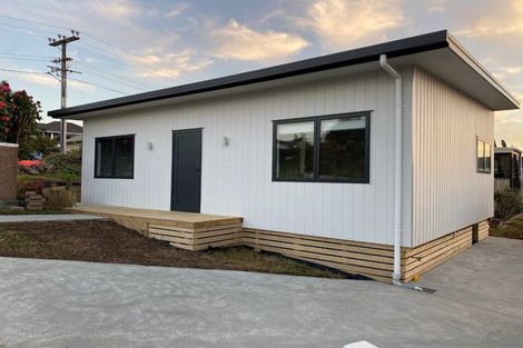 Photo of property in 2 Linklater Avenue, Foxton Beach, Foxton, 4815