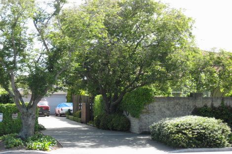 Photo of property in 364 Yaldhurst Road, Russley, Christchurch, 8042