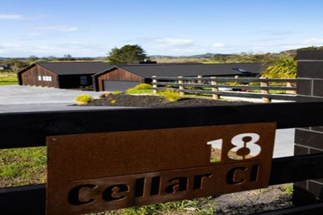 Photo of property in 18 Cellar Close, Te Kauwhata, 3782