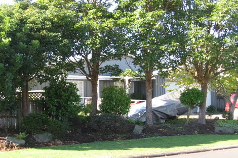 Photo of property in 44 Maygrove Drive, Orewa, 0931