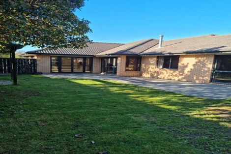 Photo of property in 15 Mahuri Street, Parklands, Christchurch, 8083