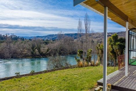 Photo of property in 17 Paisley Place, Roxburgh, 9500