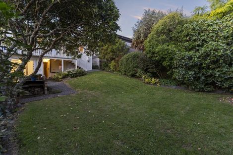 Photo of property in 8 Westmere Crescent, Westmere, Auckland, 1022