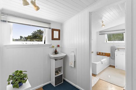 Photo of property in 60 Richmond Road, Carterton, 5713