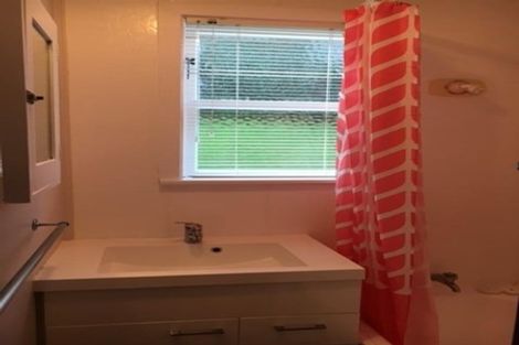 Photo of property in 1/73 Rukutai Street, Orakei, Auckland, 1071