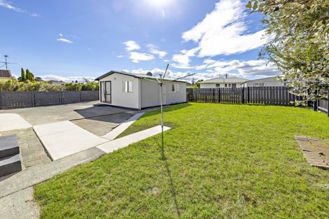 Photo of property in 4 Ririno Place, Manurewa, Auckland, 2102