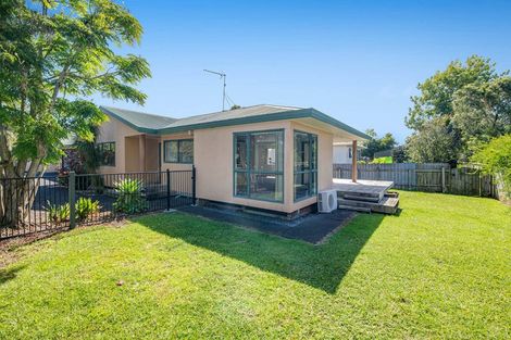 Photo of property in 2/112 Parkhurst Road, Parakai, 0830