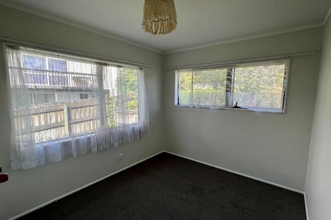 Photo of property in 2/107 Lake Road, Northcote, Auckland, 0627