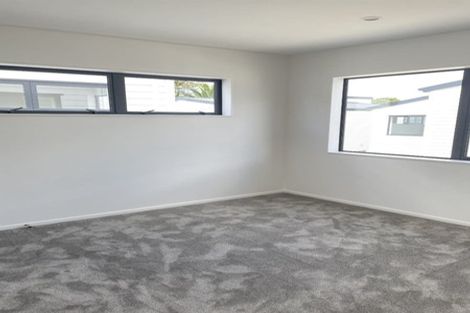 Photo of property in 17c Stanniland Street, Sunnyhills, Auckland, 2010