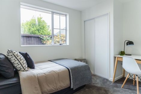 Photo of property in 99a Avonhead Road, Avonhead, Christchurch, 8042