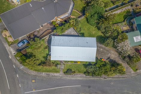 Photo of property in 12 Dominica Crescent, Grenada Village, Wellington, 6037