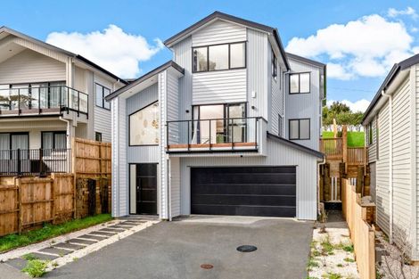 Photo of property in 16 Anehu Place, Greenhithe, Auckland, 0632