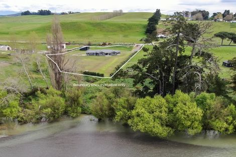 Photo of property in 62 River Road, Otane, Waipawa, 4271