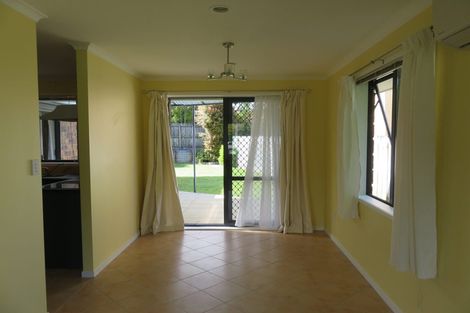 Photo of property in 22 Max Short Drive, Pukekohe, 2120