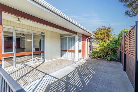 Photo of property in 96 Long Melford Road, Awapuni, Palmerston North, 4412