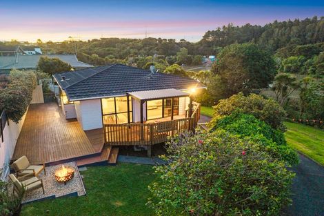 Photo of property in 1/9a Kitewao Street, Northcote, Auckland, 0627