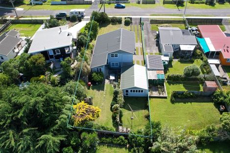 Photo of property in 74 Park Avenue, Waitarere Beach, Levin, 5510