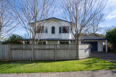 Photo of property in 35 Carlyle Street, Leamington, Cambridge, 3432