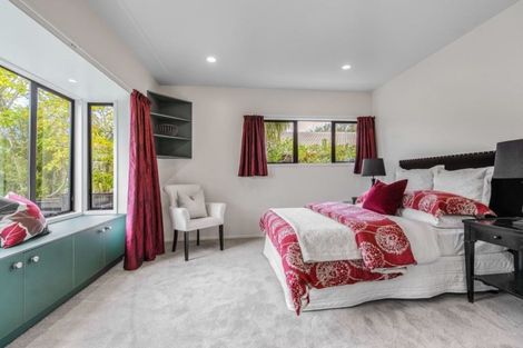 Photo of property in 100 Porritt Avenue, Chatswood, Auckland, 0626