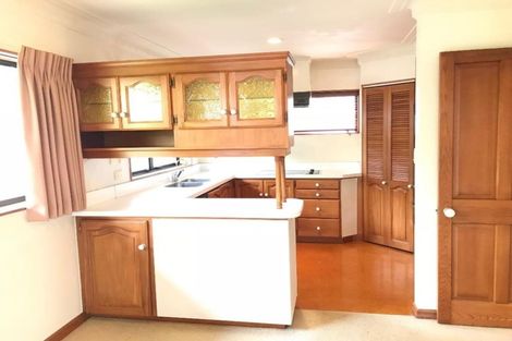 Photo of property in 1/20a Old Lake Road, Narrow Neck, Auckland, 0622