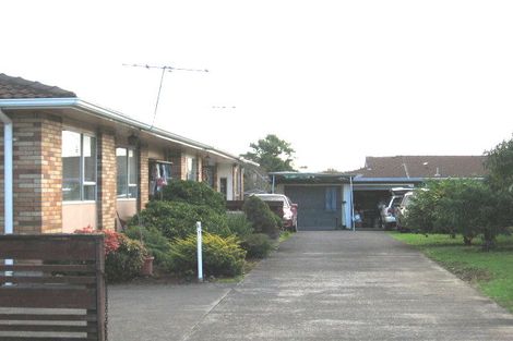 Photo of property in 1/152 Lincoln Road, Henderson, Auckland, 0610