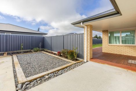 Photo of property in 17 Bell Street, Otane, 4202