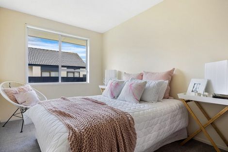 Photo of property in 1/12 Shannon Place, Belfast, Christchurch, 8051